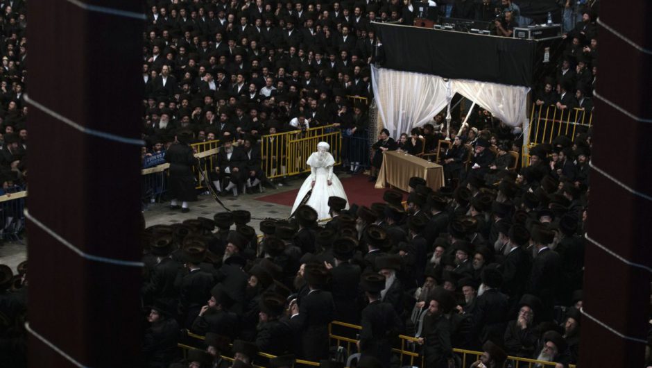 A Hasidic Jewish wedding in New York that expected 10,000 guests is stopped by New York officials over coronavirus infection fears