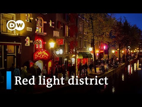 Amsterdam's red light district a toilet for tourists? | Focus on Europe