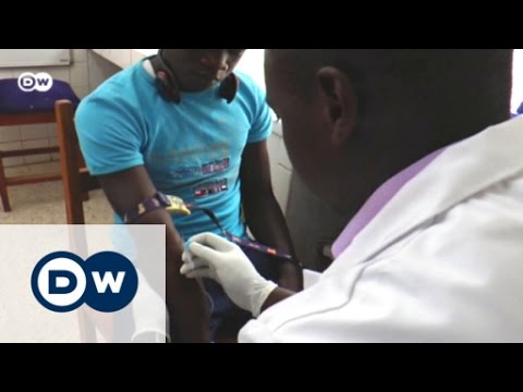 Ebola vaccine – tests in West Arica | Tomorrow Today