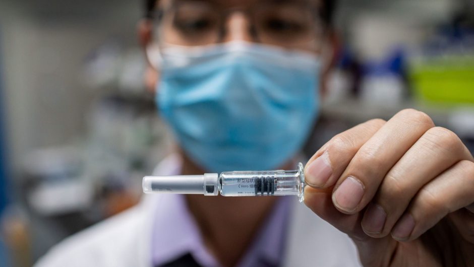We just got the world-changing news that Pfizer’s coronavirus vaccine works. Here’s what you need to know and why you shouldn’t throw your mask away just yet.