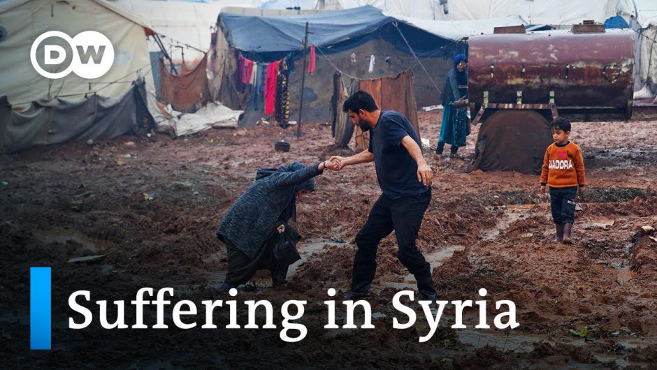 Crisis in Syria: Refugees in Idlib camps face war, weather and Covid | DW News