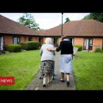 Coronavirus:  a third of deaths taking place in care homes – BBC News